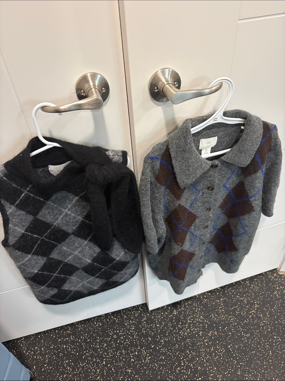 H&M Gray Argyle Knit Cardigan with Collar and Matching Vest